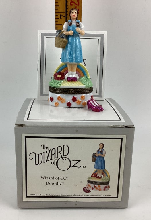 The Wizard of Oz Midwest of Cannon Falls PHB Collection, Wizard of Oz Dorothy Porcelain Miniature: The Wizard of Oz Midwest of Cannon Falls PHB Collection, Wizard of Oz Dorothy Porcelain Miniature Sculpture