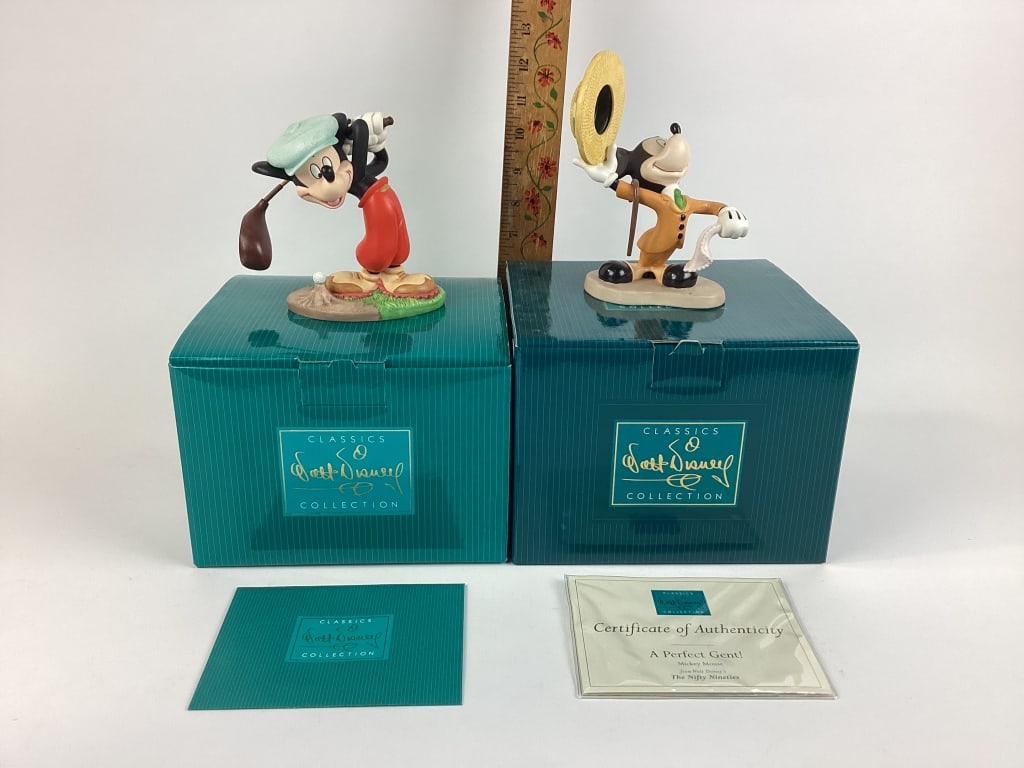 Disney Big Figure Golf Canine Caddy Mickey Mouse