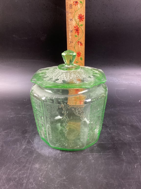 Uranium Green Depression Glass Cracker Jar (1 of 5)