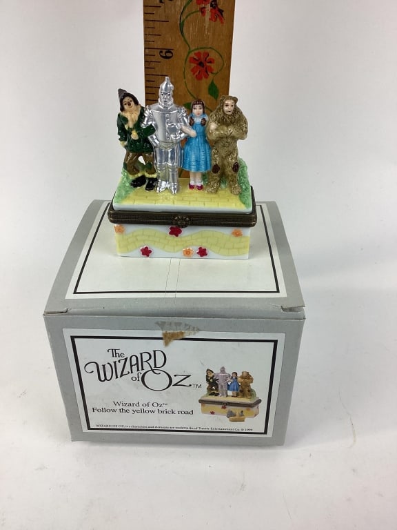 The Wizard of Oz Midwest of Cannon Falls PHB Collection, Follw The Yellow Brick Road, Wizard of Oz 4 (1 of 5)