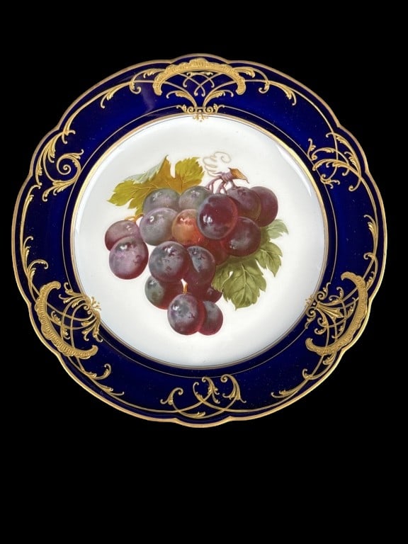 Hand Painted KPM Porcelain Plate Circa 1913 (1 of 7)