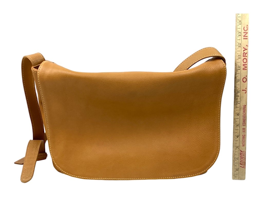 Coach, Barclay Tote Bag, Camel, Pebbled Leather, Satchel, with Coach Box (1 of 8)