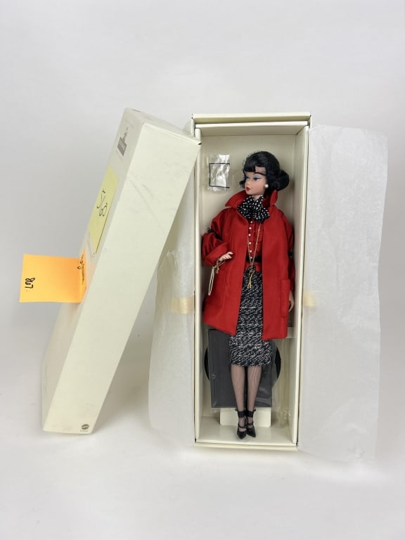 Silkstone Barbie 2012 "Fashion Designer" Doll w/box Fao Schwarz Exclusive, Limited Edition (1 of 3)