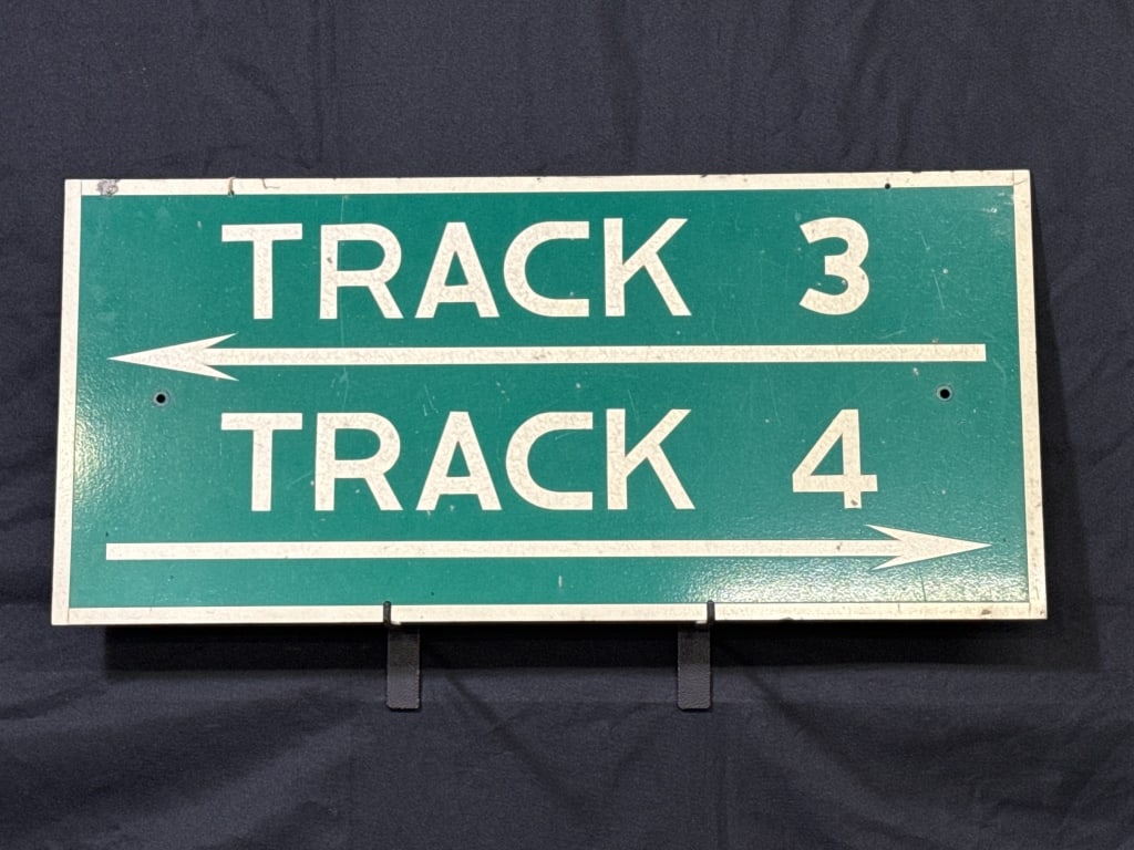 Railroad Metal 3/4 Track Sign Vintage (1 of 2)