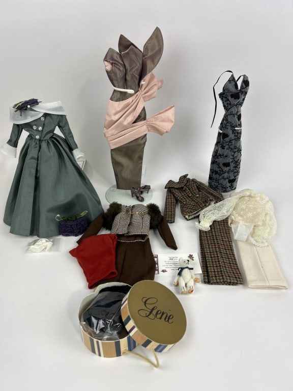 5 Gene Doll Clothing Sets, "Gene Separates", '04 "Winged Inspirations", '05 "Star Wardrobe Outfits", (1 of 14)