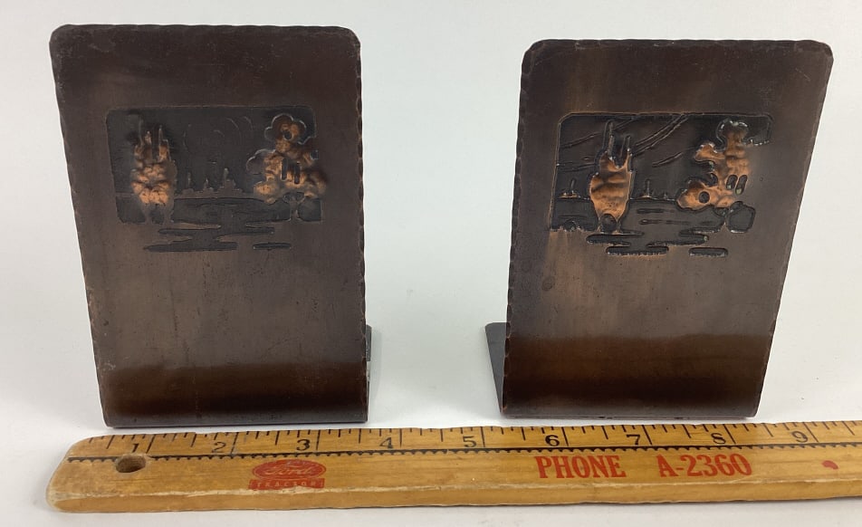Pair Early Craftsman Studios Hammered Copper Bookends (1 of 11)