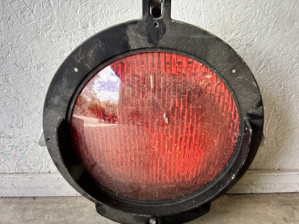 Safetran Systems Corp Railroad Signal Light: Safetran Systems Corp Railroad Signal Light