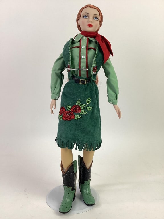 2006 Gene Jason Wu Doll in Cowgirl Outfit: 2006 Gene Jason Wu Doll in Cowgirl Outfit