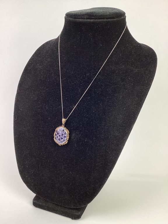 Sterling Silver & Tanzanite Pendant Necklace: Sterling Silver & Tanzanite Pendant Necklace. Total weight inclusive of all materials: 7.078 grams