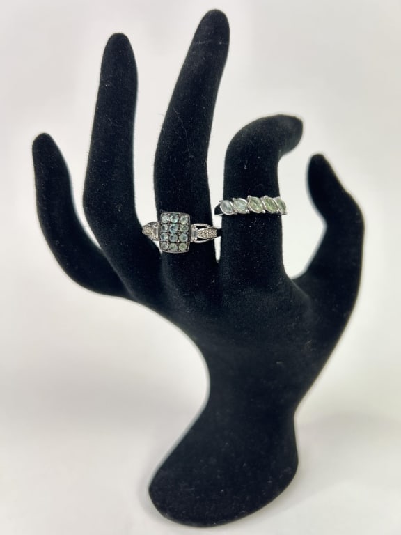 (2) Sterling & Gemstone Rings 6.068 grams (1 of 7)