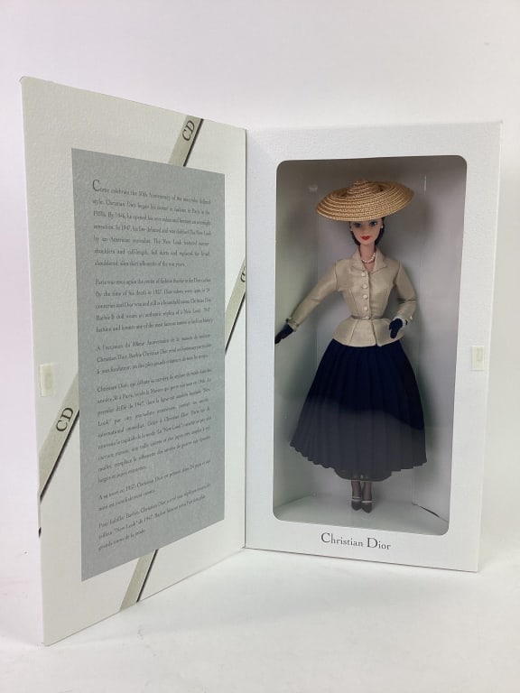 1996 Christian Dior Paris Barbie: 1996 Christian Dior Paris Barbie
