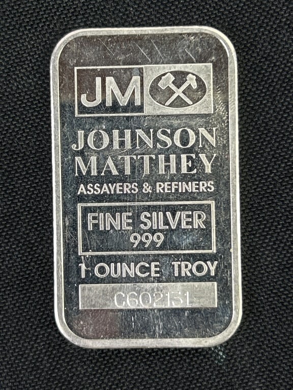 One Ounce Troy 999 Fine Silver Ingot (1 of 2)