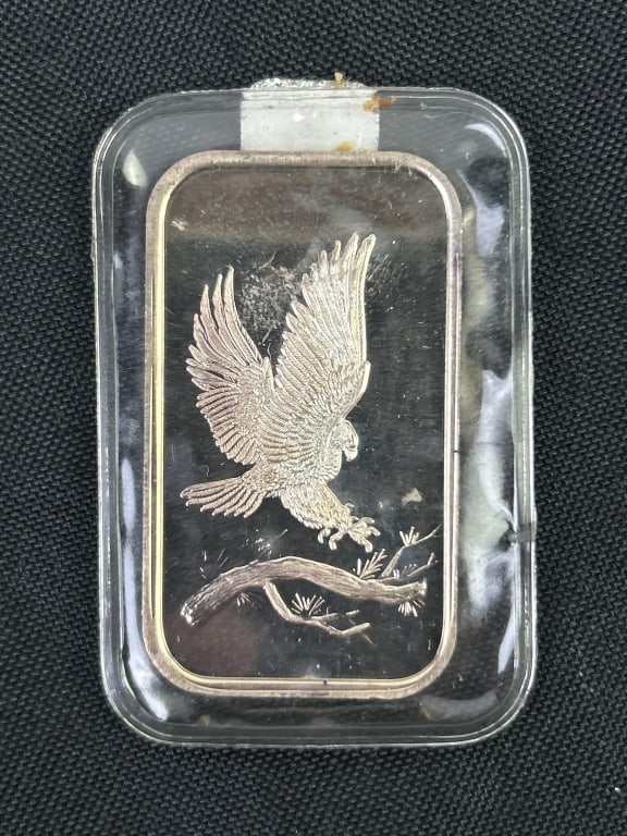 One Ounce .999 Fine Silver Ingot (1 of 2)