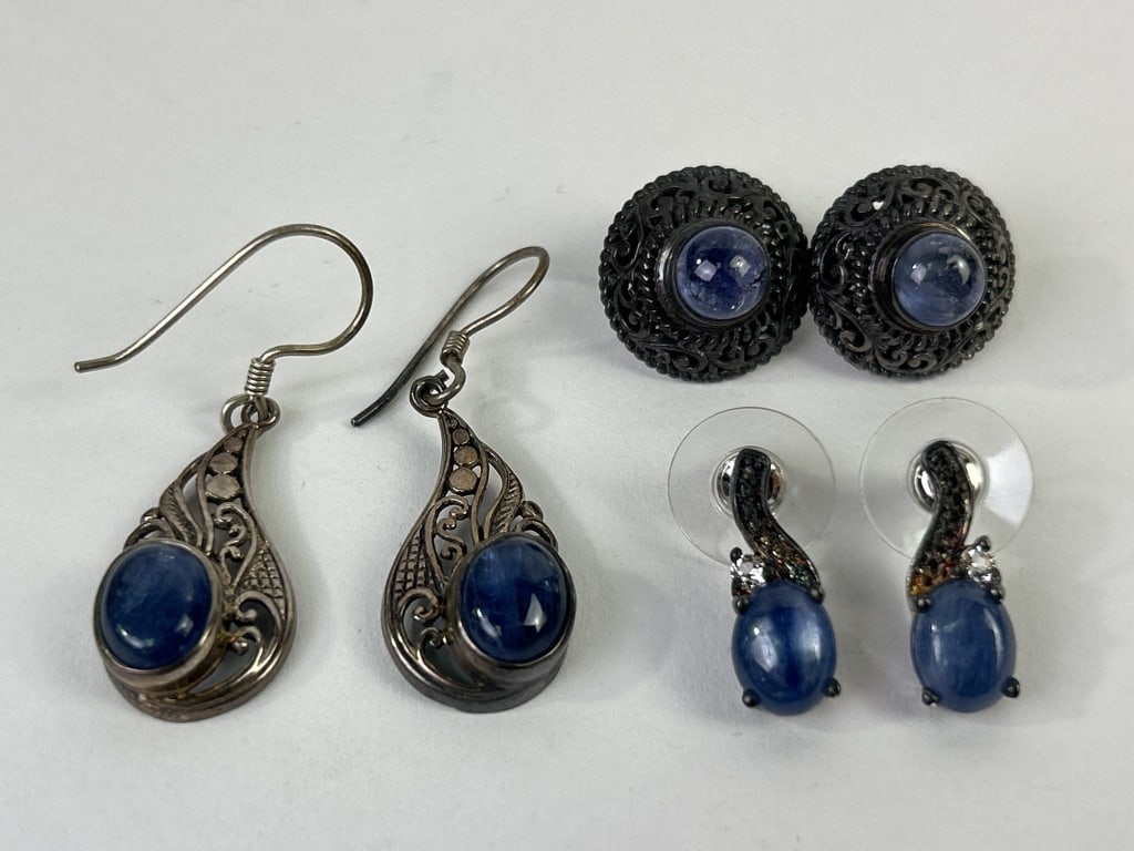 (3) Pairs of Sterling & Kyanite Earrings: (3) Pairs of Sterling & Kyanite Earrings. Weight inclusive of all materials except plastic stoppers: 14.696 grams