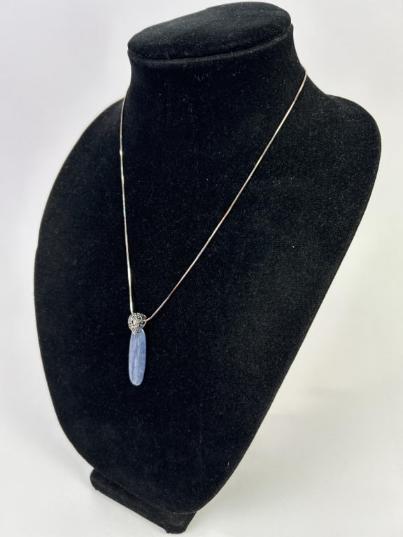 Sterling Necklace With Kyanite Pendant: Sterling Necklace With Kyanite Pendant. Total weight inclusive of all materials: 8.201 grams