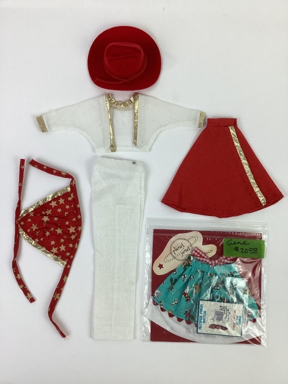 2004 Gene Doll Convention Red Outfit (1 of 3)