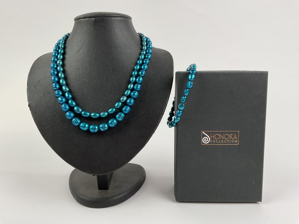 (2) Sterling & Dyed Cultured Pearl Necklaces & (1) Bracelet (1 of 5)