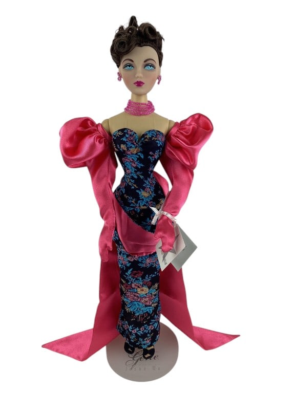 2003 Pinque Passion Doll: 2003 Pinque Passion, Gene Doll, complete, COA