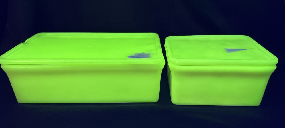 McKee Uranium Custard Refrigerator Dishes: McKee Uranium custard refrigerator dishes with lids. Qty. 2