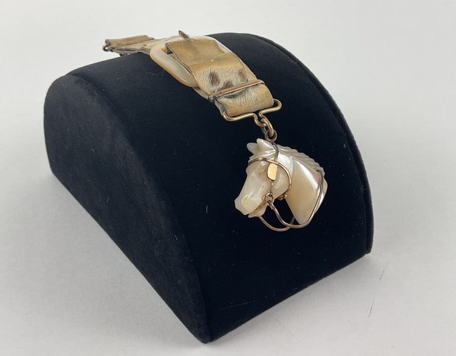 Mother of Pearl Horse Head and Buckle Pocket Watch  Fob/ Pendant (1 of 4)