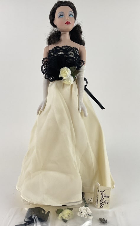 1999 Gene On The Set UFDC 50th Anniversary Dinner Re-designed Pin-up Doll (1 of 11)