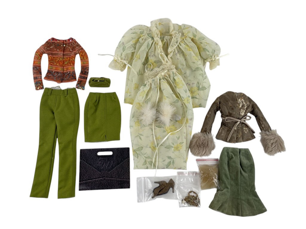 (3) Tonner Doll Outfits: Tonner Big Kitty "Nighttime Act", Tyler Wentworth Business as Usual Tonner (1 of 8)