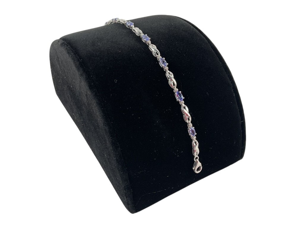 925 Sterling Silver Bracelet featuring Purple Tanzanite Stones weighing 4.66 grams including (1 of 6)