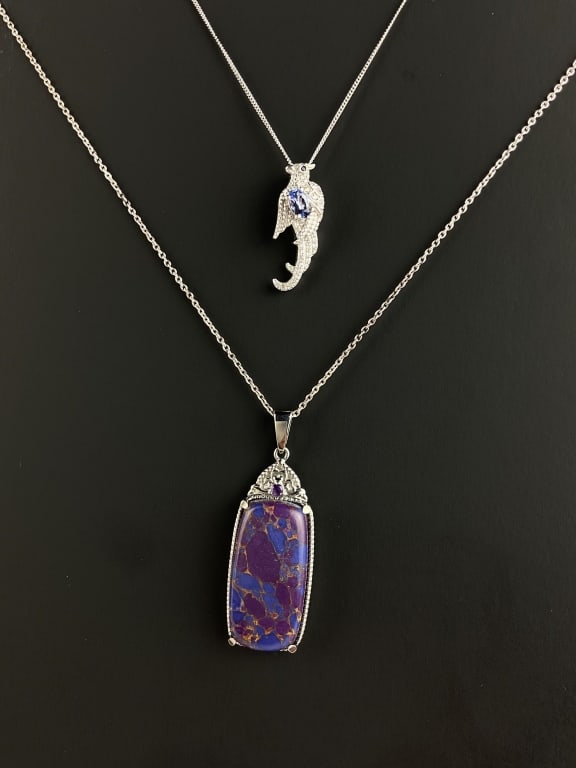 (2) 925 Sterling Necklaces with non-sterling clasps and Sterling Pendants. Total Weight: 15.32 grams (1 of 1)