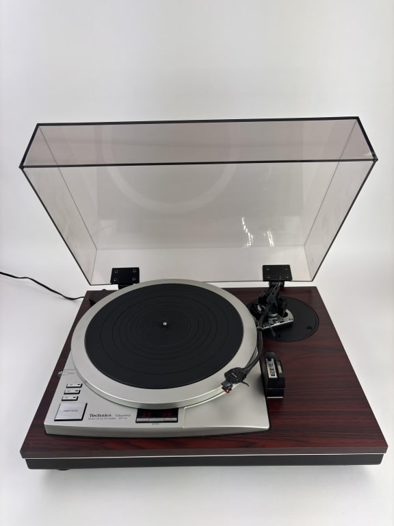 Technics SP-15 Turntable (1 of 9)
