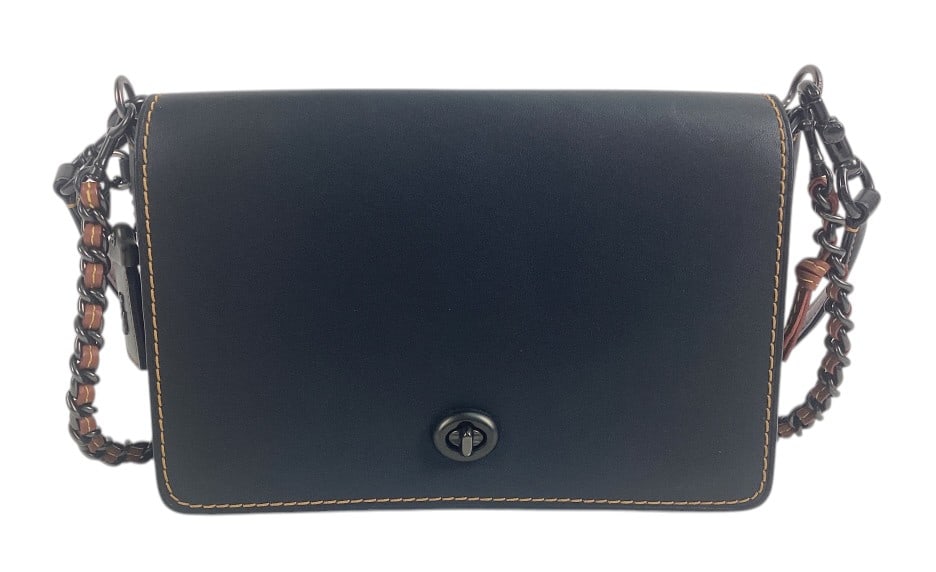 Black Coach Dinky 24 (1 of 11)
