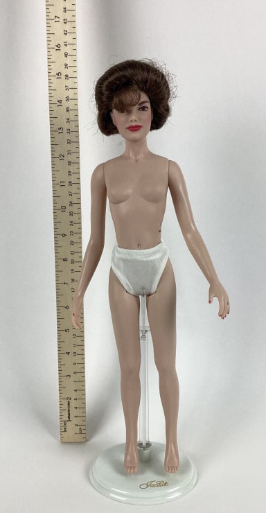 Franklin Mint Jackie Kennedy Doll: Franklin Mint Jackie Kennedy Doll, no clothes, no box, no COA, has stand. # AGP103