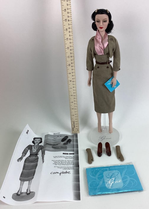 2010 Moss Rose Gene Doll (1 of 11)