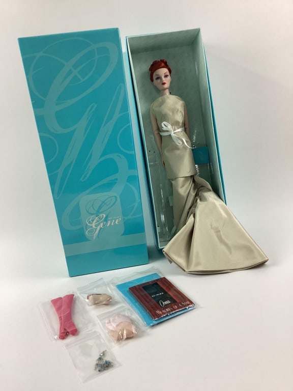 2010 Bellwether Gene Doll: 2010 Bellwether Gene Doll, complete, in original box, limited edition of 410. Only 5 Oona dolls made by Integrity Toys. This is the only Integrity Tous Onna ever sold. In 2008 Integrity Toys created O
