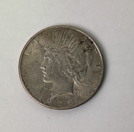 1925 Peace Dollar - 4