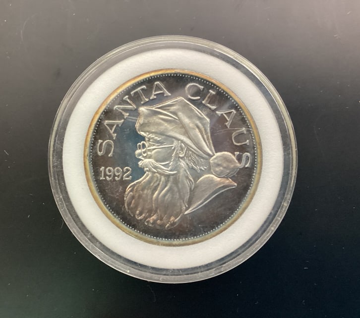 1 Troy oz. .999 Fine Silver Medal Loyal Order of Moose Santa Claus Christmas: 1 Troy oz. .999 Fine Silver Medal Loyal Order of Moose Santa Claus Christmas in coin case