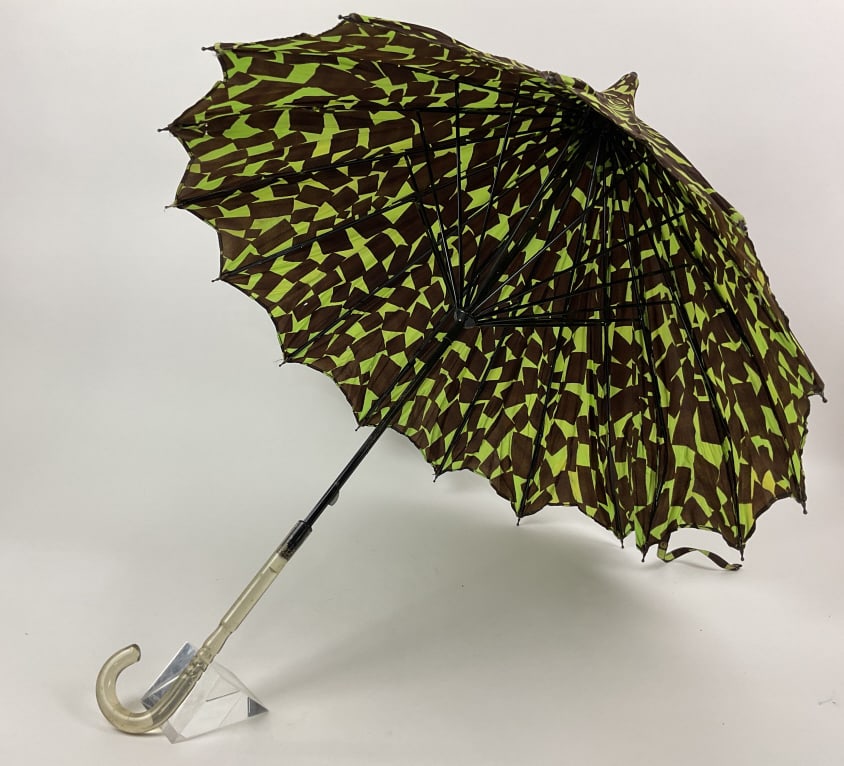Umbrella Parasol Lucite Handle: Chocolate and Green in color. 30 inches across