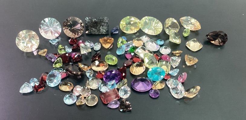Loose Gemstones incl. Aquamarine etc.. (1 of 2)