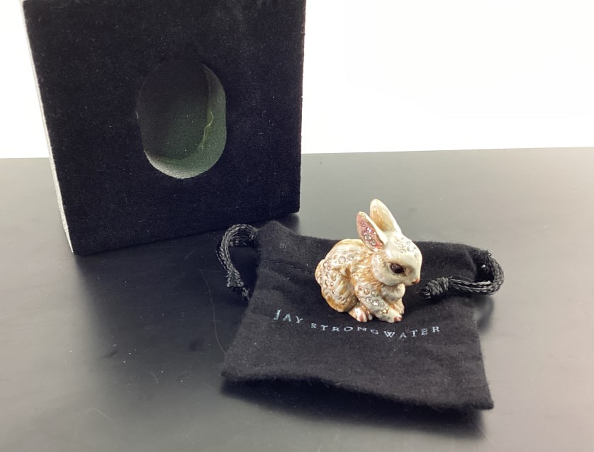 Jay Strongwater Rabbit Figurine (1 of 9)