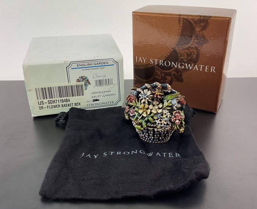 Jay Strongwater Flower Basket Trinket Box (1 of 15)