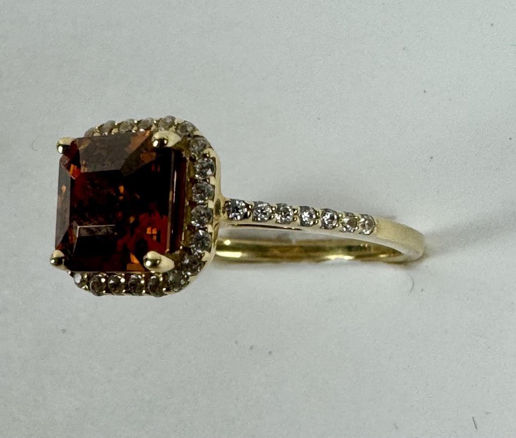 10K Gold Ring with Rectangular Orange Stone - 3