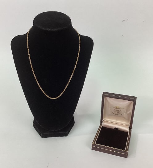 Speidel 14K yellow Gold Necklace: Speidel 14K yellow Gold Necklace, 4.48g
