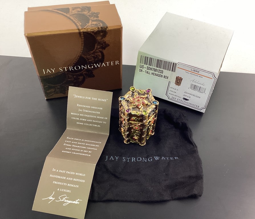 Jay Strongwater Tall Hexagon Trinket Box (1 of 14)