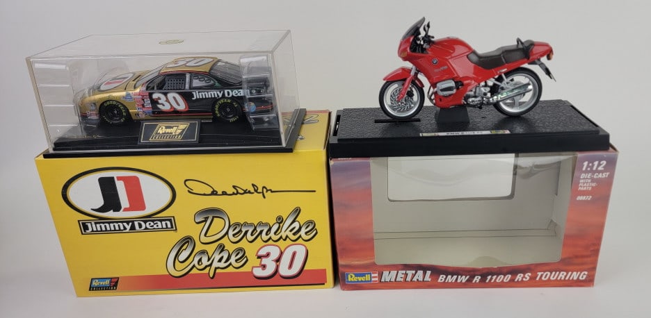 Revell Metal Diecast 1:12 Scale BMW R 1100 and Revell Diecast Jimmy Dean Pontiac (1 of 17)