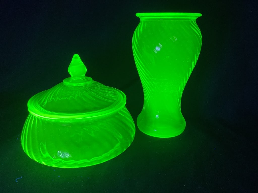 Uranium Green Depression Glass Vase and jar w/lid (1 of 5)