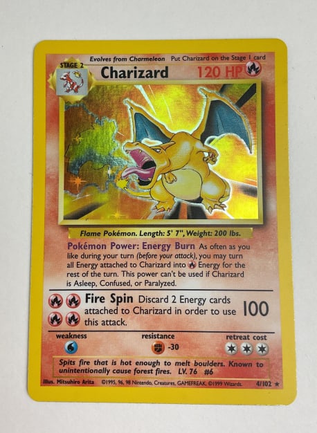 Pokemon Holographic Charizard, Base Set: Pokemon Holographic Charizard, Base Set (4/102)