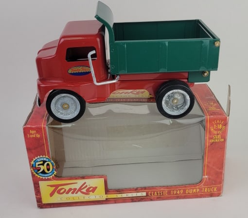 Tonka 1:18 Diecast Truck (1 of 11)