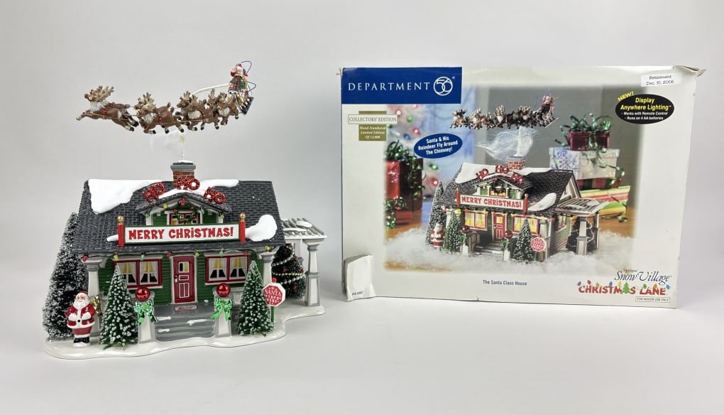 Department 56 Snow Village Christmas Lane The Santa Clause House Collectors Edition (1 of 7)