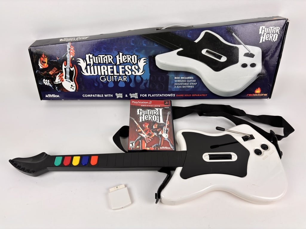 Guitar Hero Wireless Guitar and game with Accessories (1 of 5)