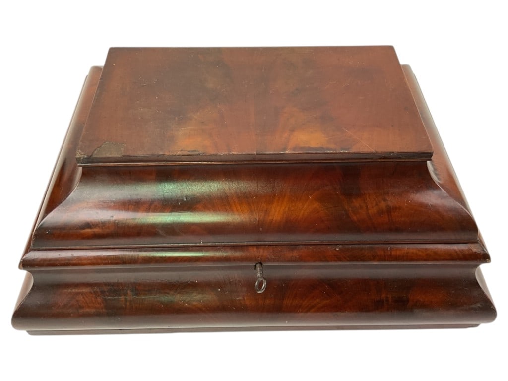 Empire Mahogany Veneer Jewelry Casket (1 of 9)