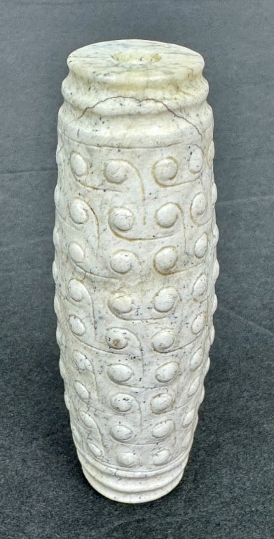 Archaic Chinese Jade Cylindrical Cong Bead: Archaic Chinese Jade Cylindrical Cong Bead. 2-3/4 inches long. 63.93 grams.